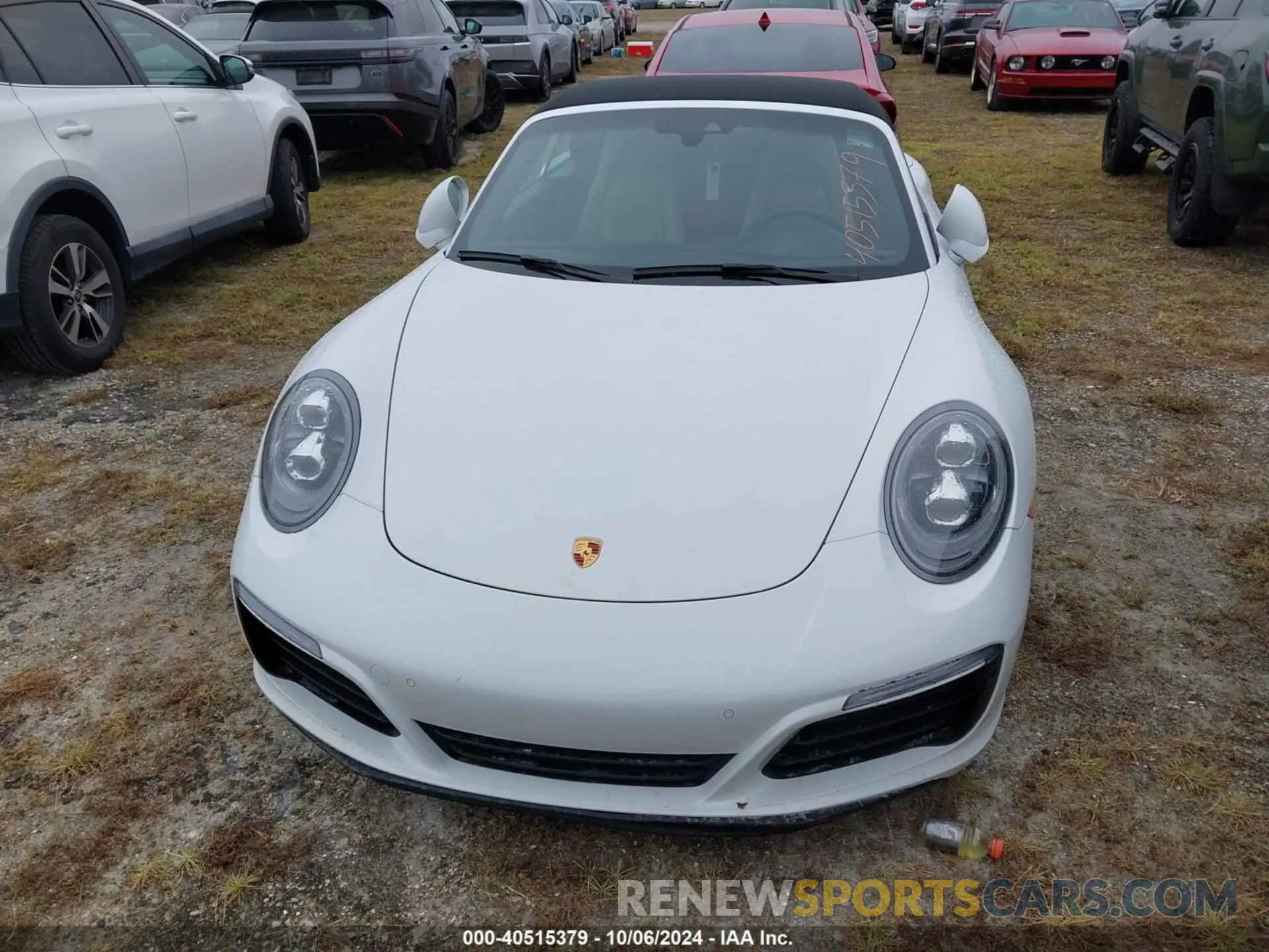 12 Photograph of a damaged car WP0CA2A98KS129419 PORSCHE 911 2019