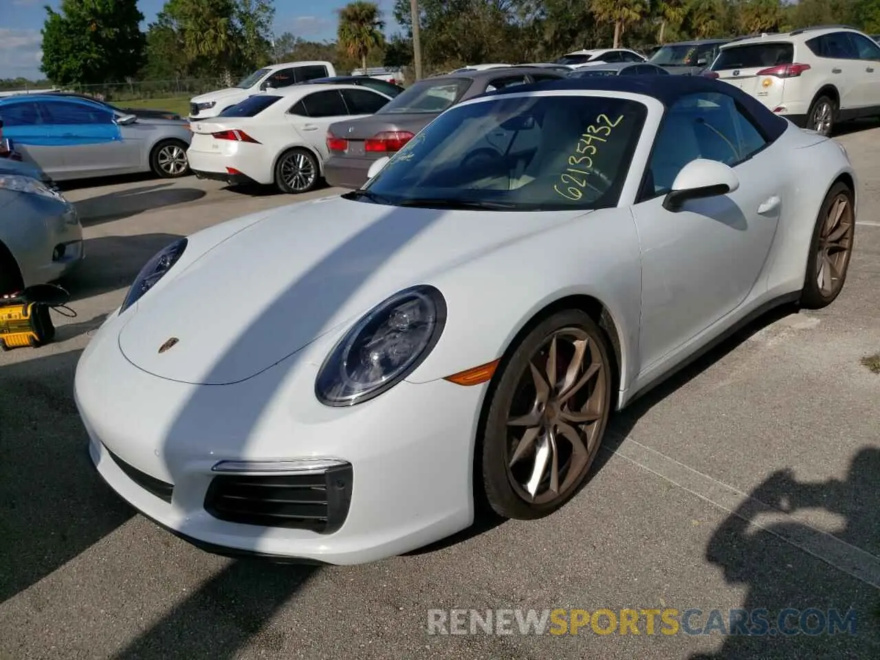 2 Photograph of a damaged car WP0CB2A90KS136541 PORSCHE 911 2019
