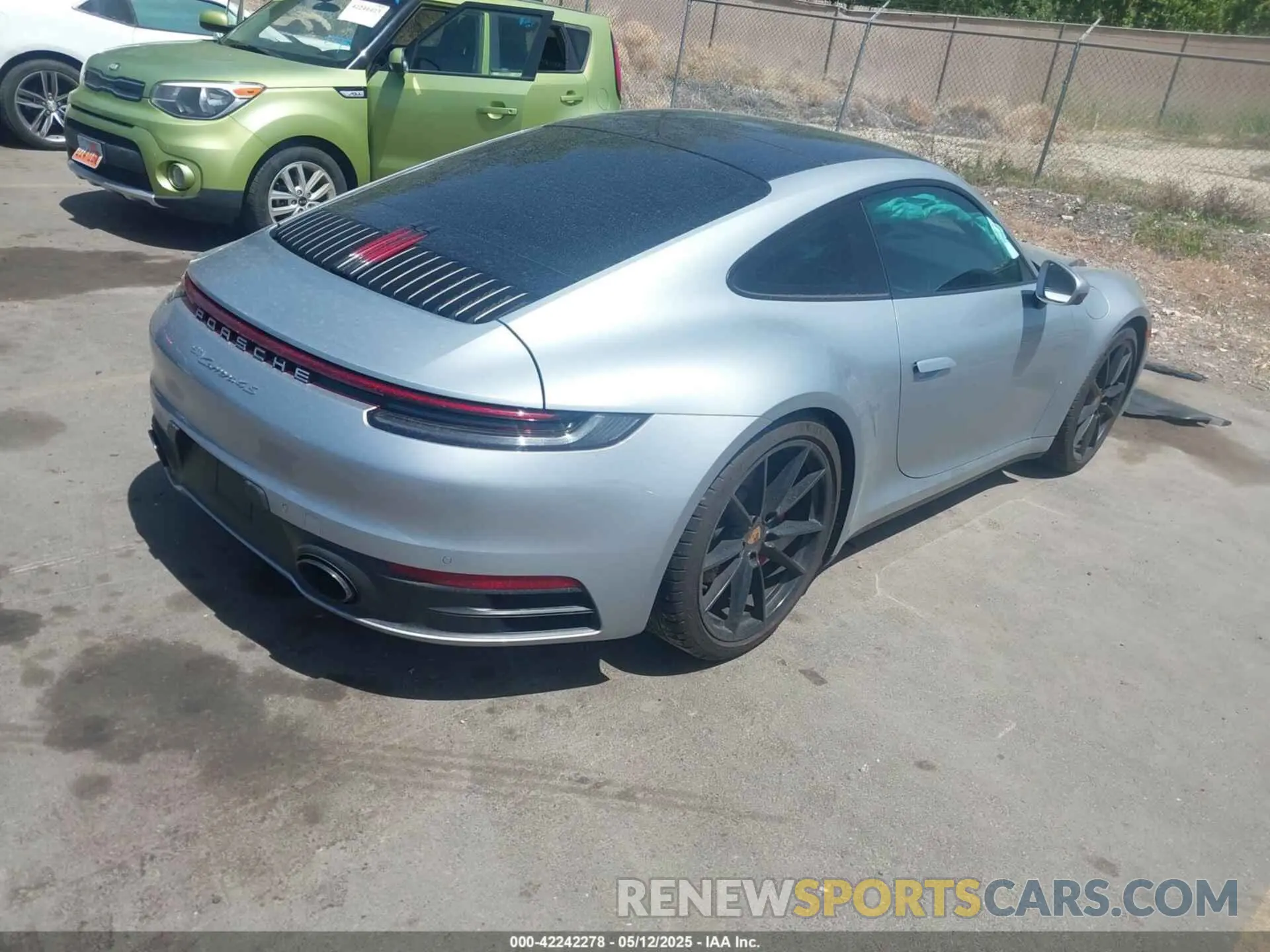 4 Photograph of a damaged car WP0AB2A90LS229570 PORSCHE 911 2020