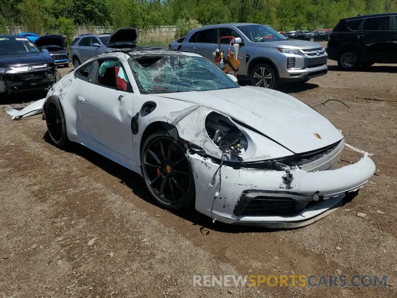 4 Photograph of a damaged car WP0AB2A91LS225947 PORSCHE 911 2020