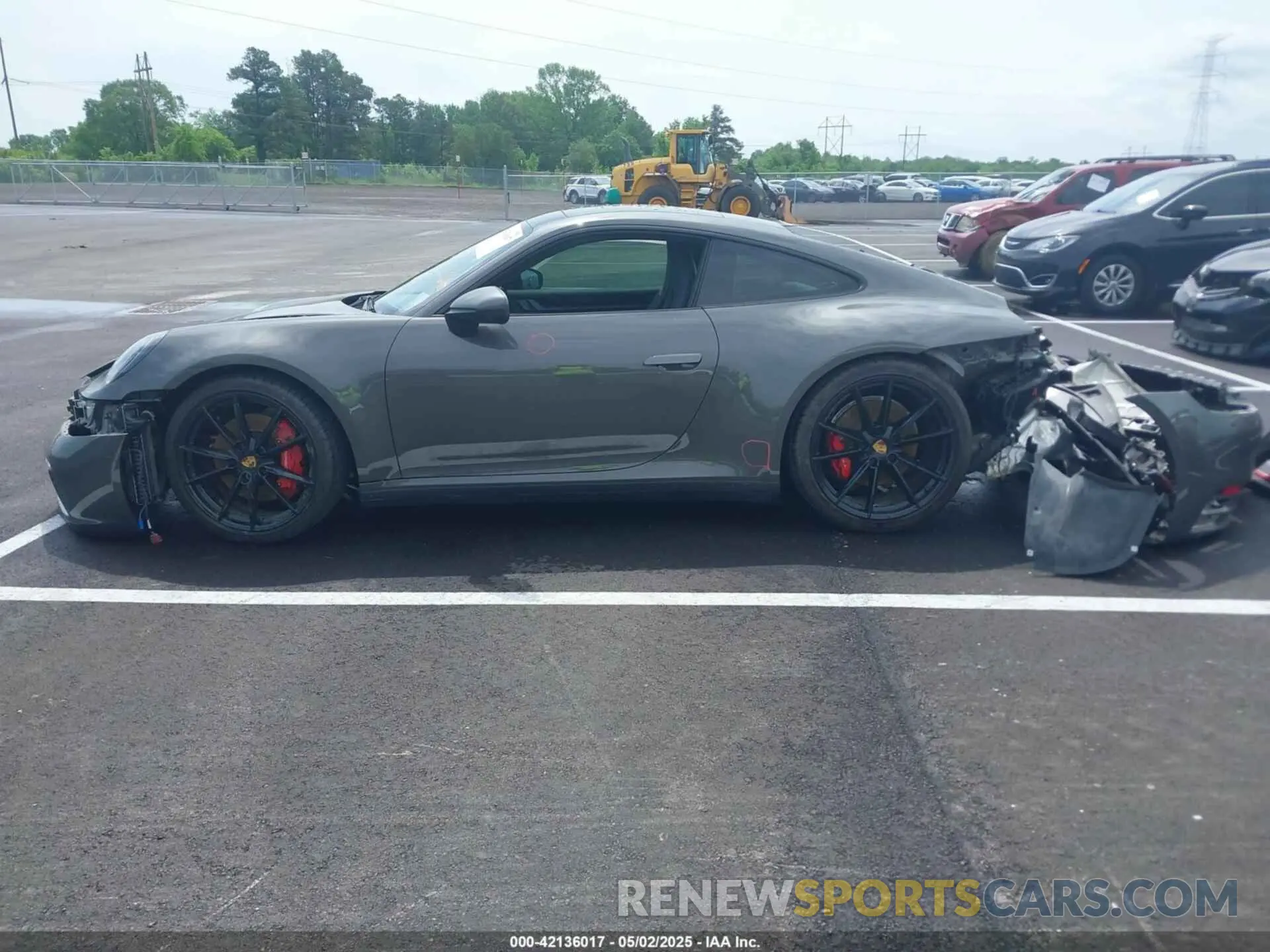15 Photograph of a damaged car WP0AB2A92LS229313 PORSCHE 911 2020