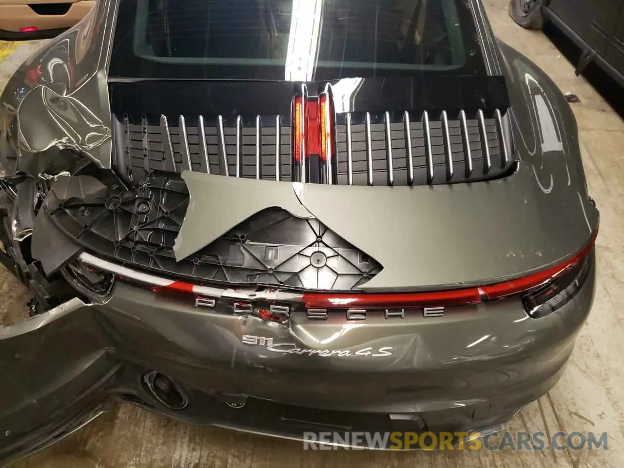 7 Photograph of a damaged car WP0AB2A94LS225263 PORSCHE 911 2020