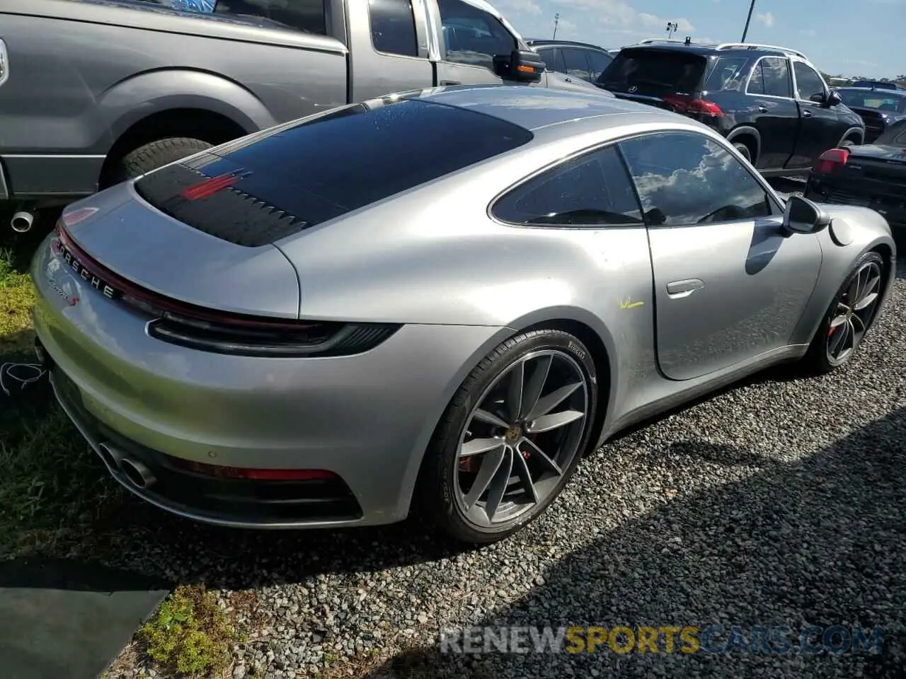 3 Photograph of a damaged car WP0AB2A95LS226762 PORSCHE 911 2020