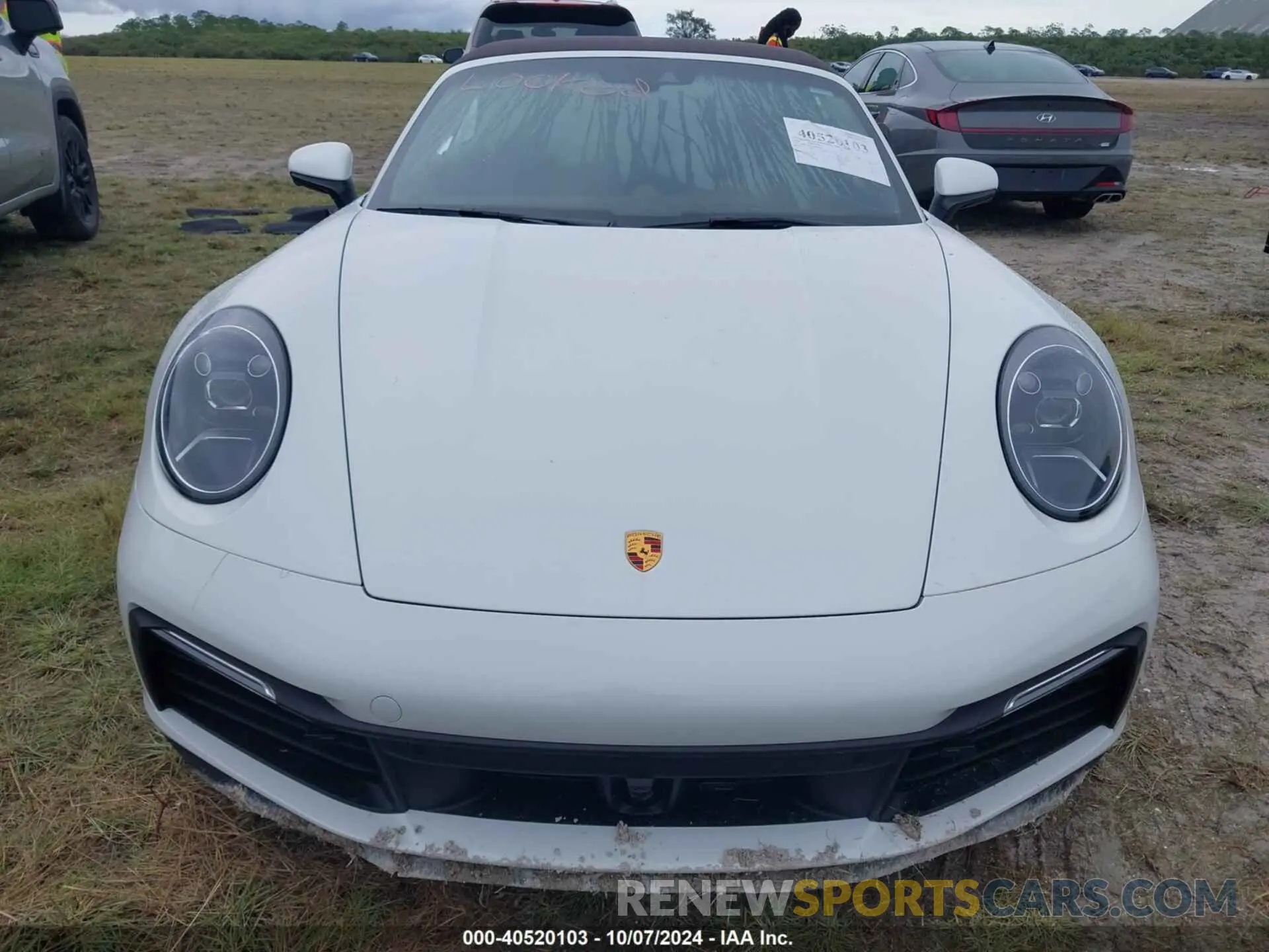 11 Photograph of a damaged car WP0CA2A91MS239859 PORSCHE 911 2021