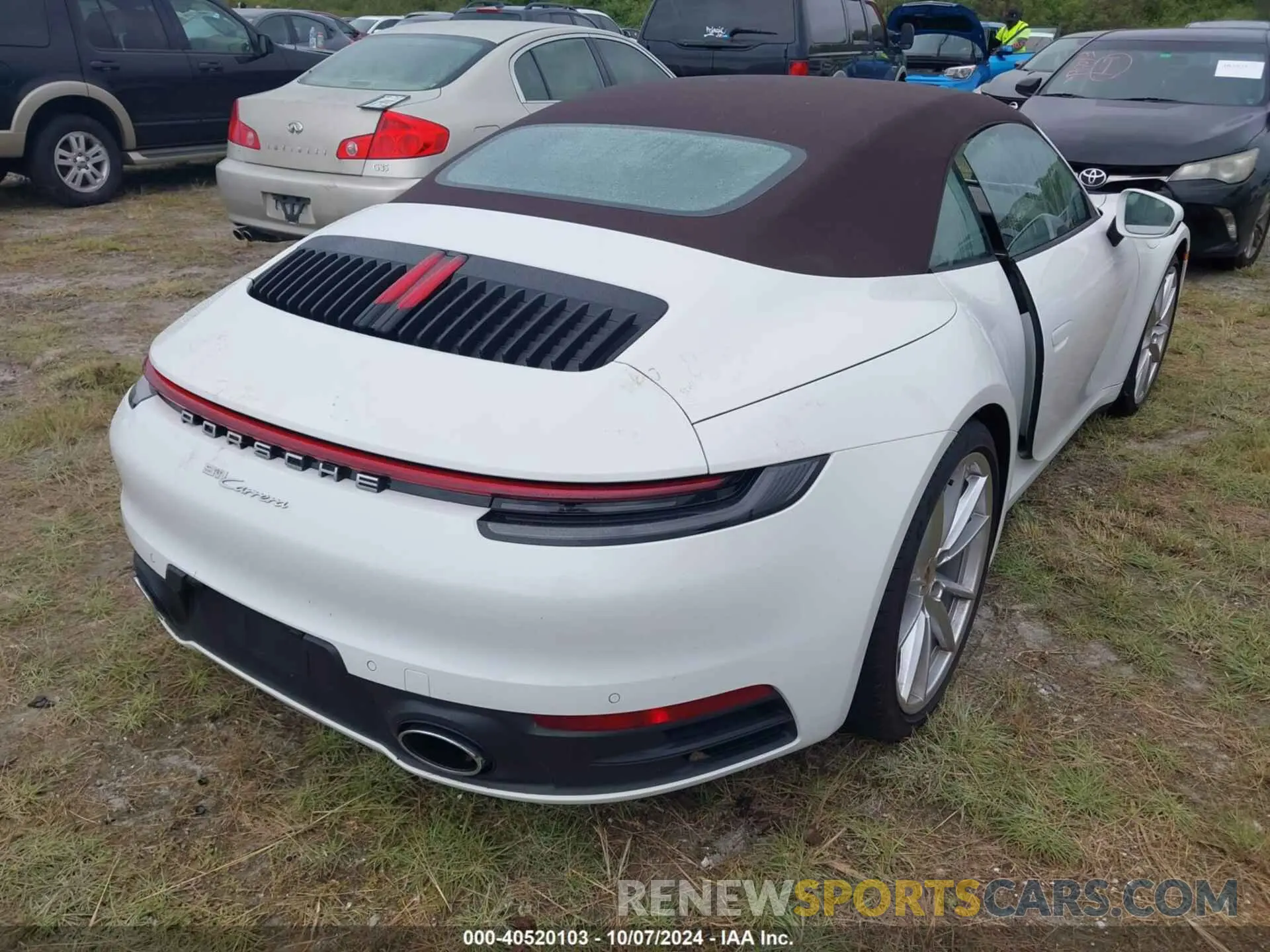 4 Photograph of a damaged car WP0CA2A91MS239859 PORSCHE 911 2021
