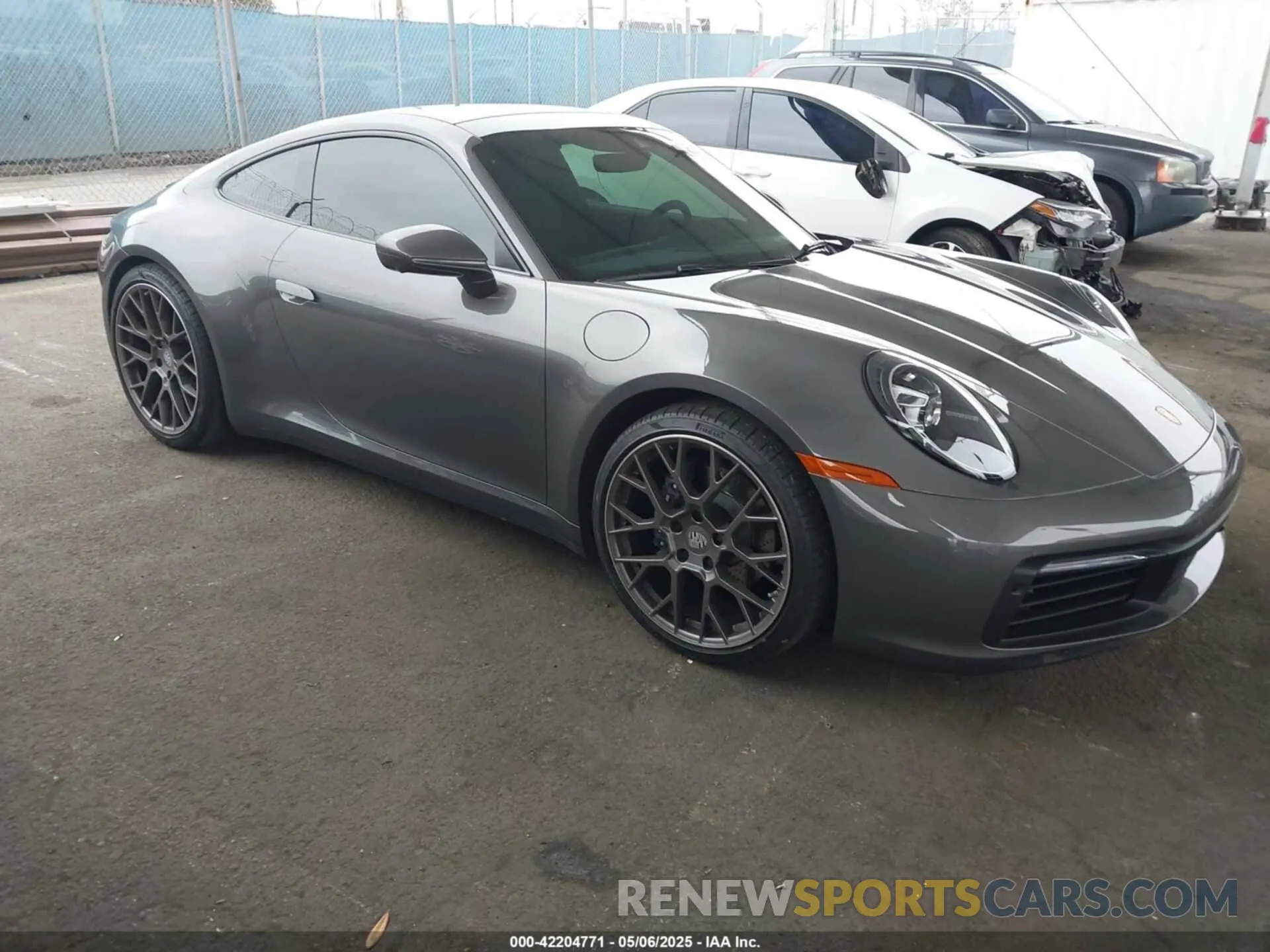 1 Photograph of a damaged car WP0AA2A94NS205939 PORSCHE 911 2022