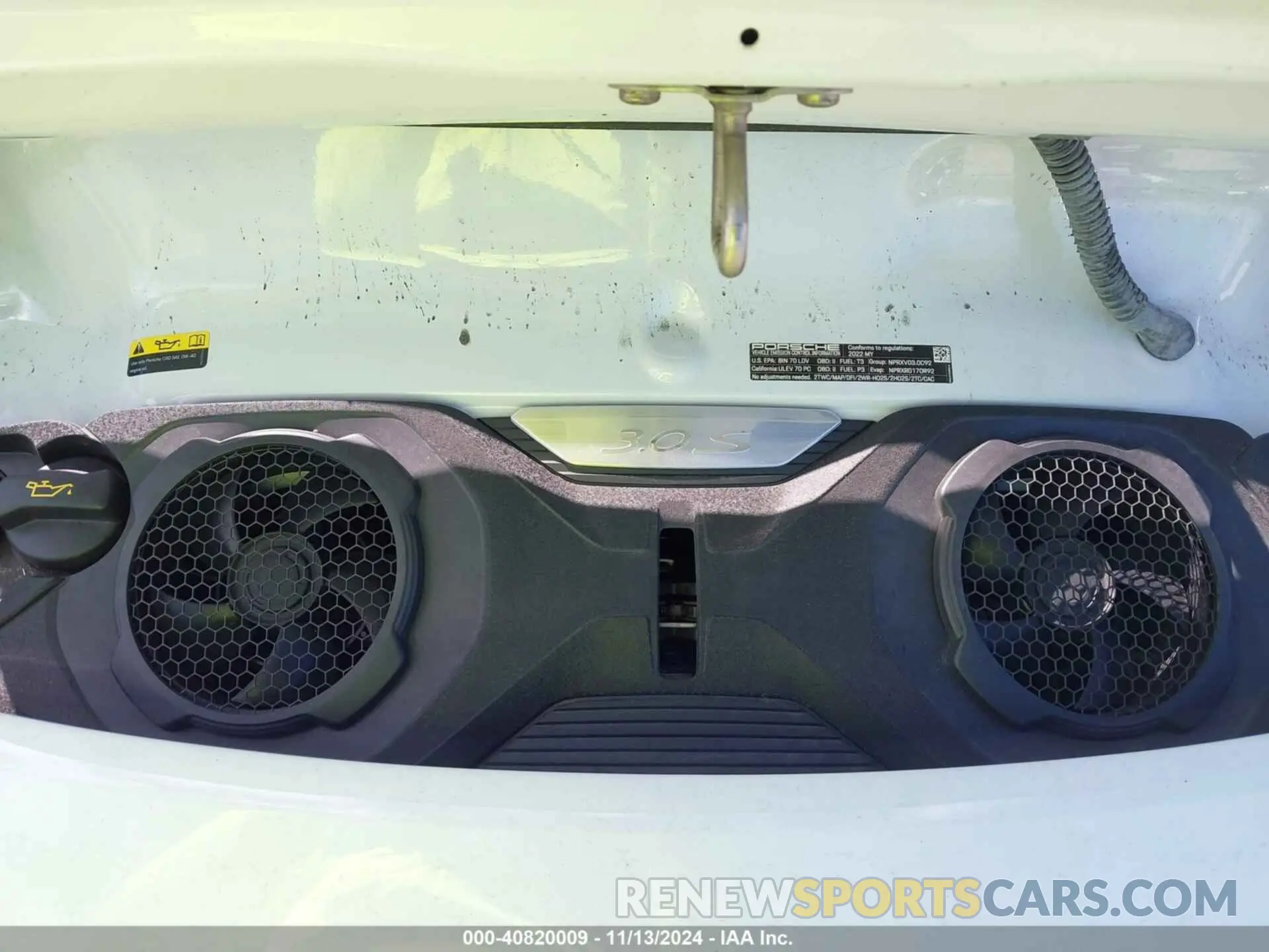 10 Photograph of a damaged car WP0AB2A9XNS220717 PORSCHE 911 2022