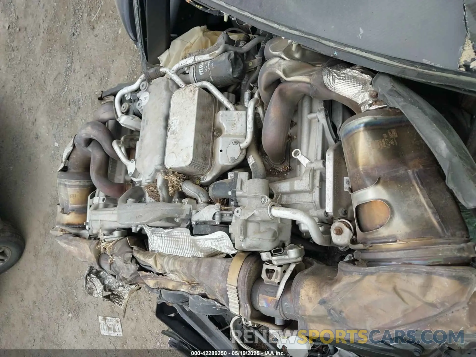 11 Photograph of a damaged car WP0AC2A95NS268851 PORSCHE 911 2022