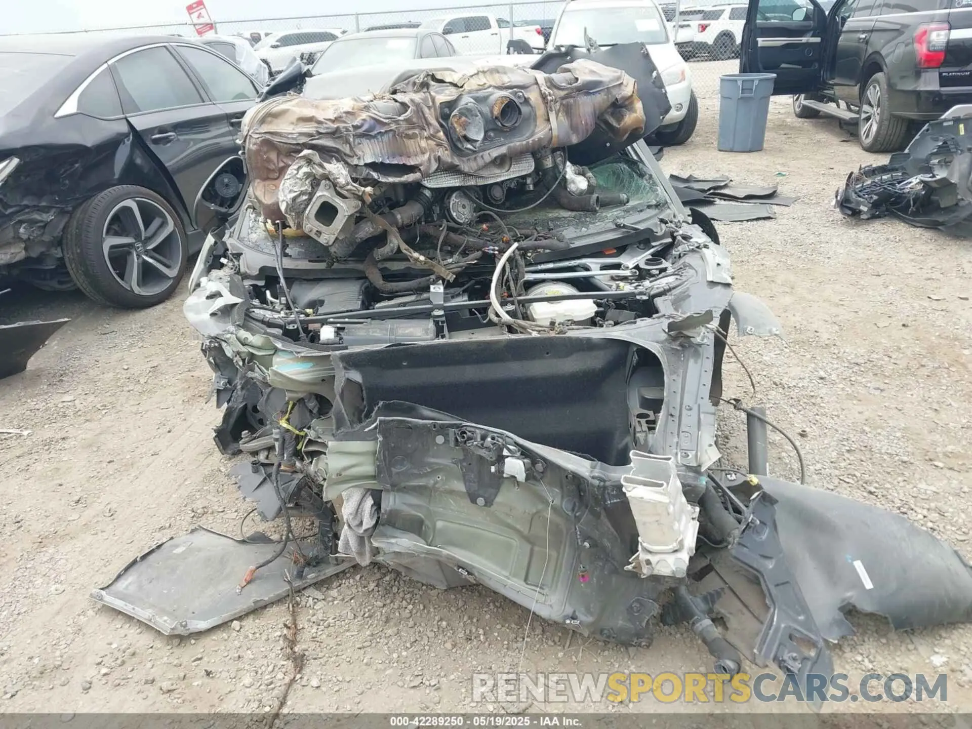 12 Photograph of a damaged car WP0AC2A95NS268851 PORSCHE 911 2022