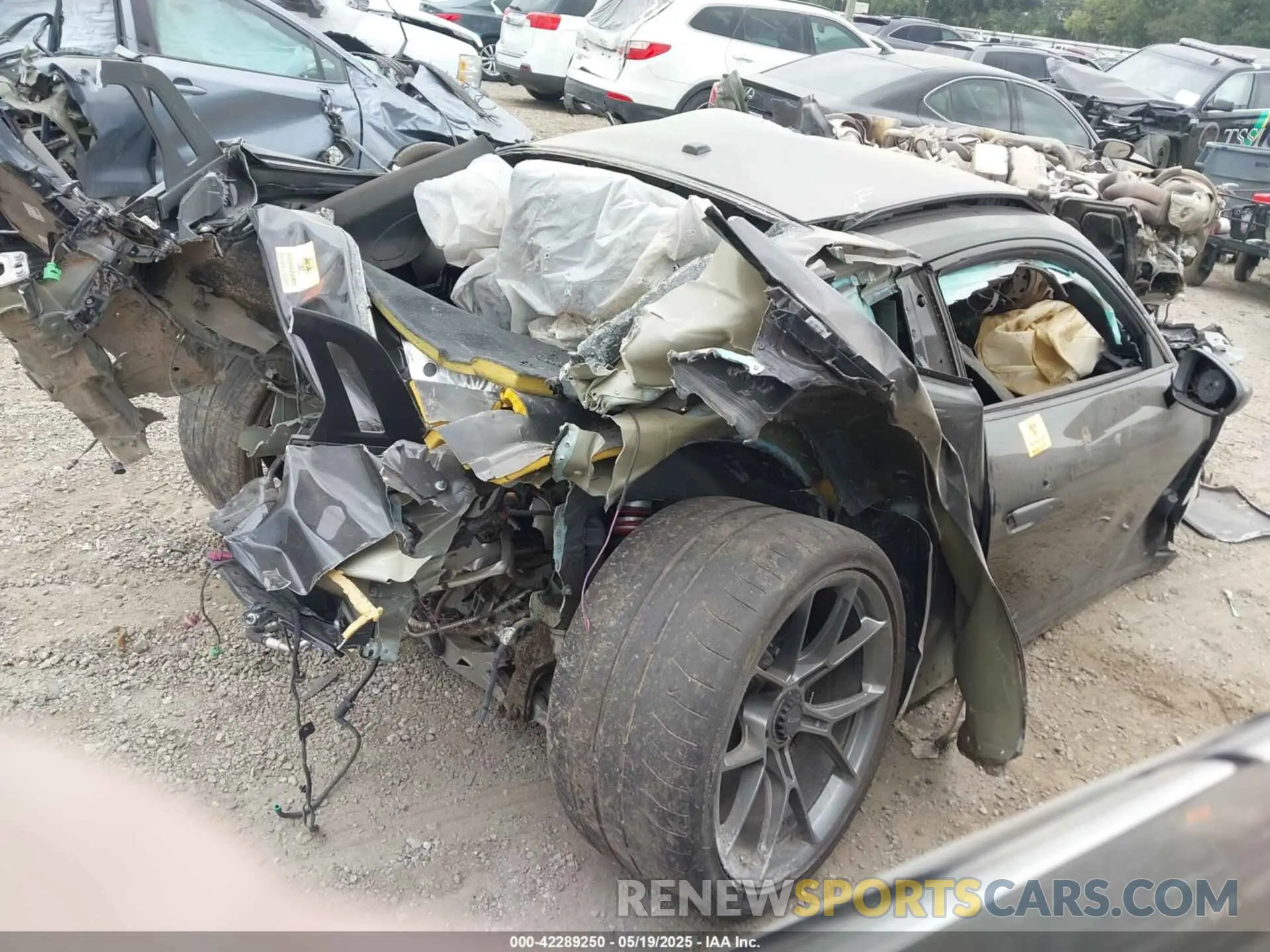 4 Photograph of a damaged car WP0AC2A95NS268851 PORSCHE 911 2022