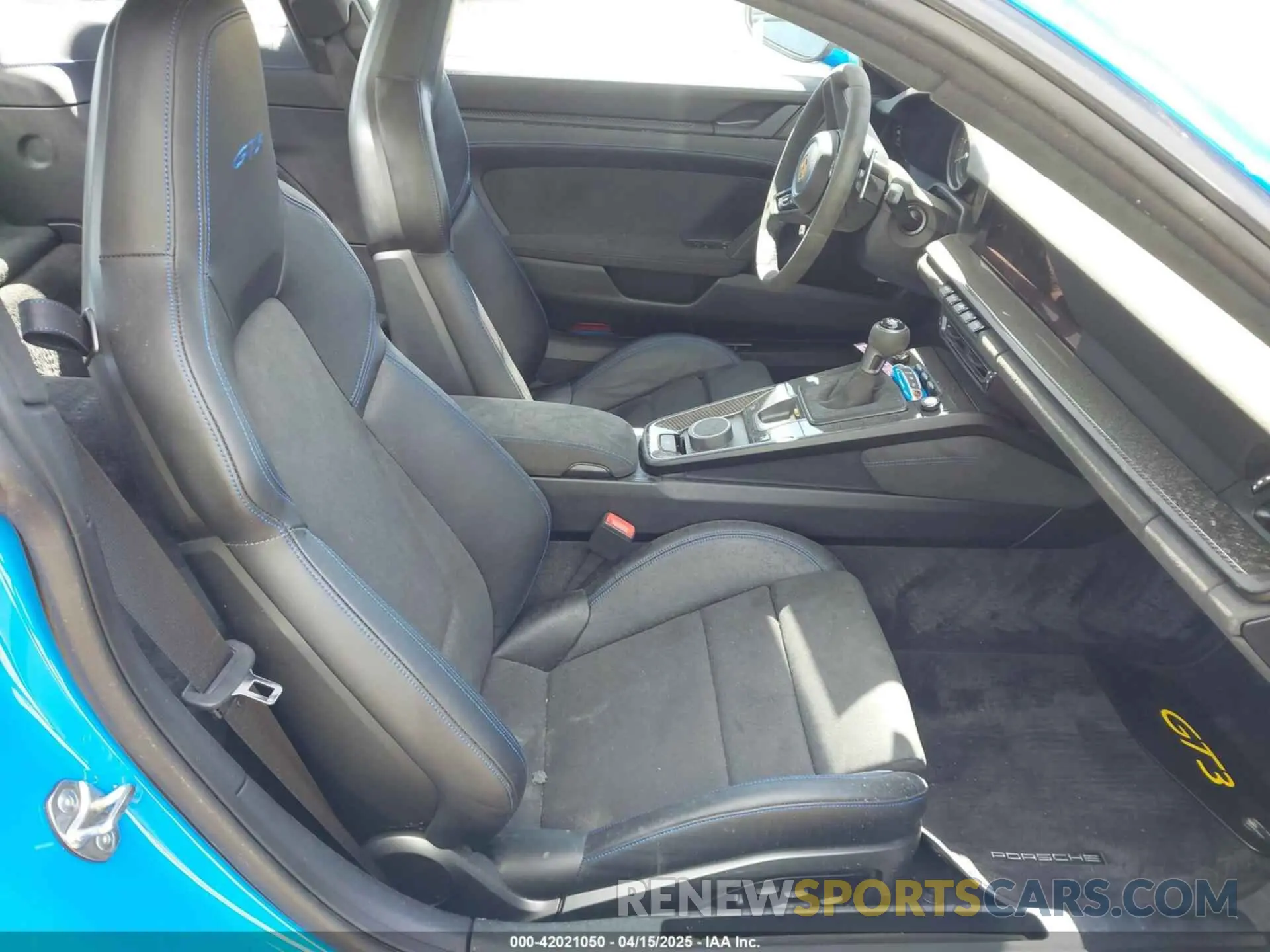 8 Photograph of a damaged car WP0AC2A95NS269045 PORSCHE 911 2022