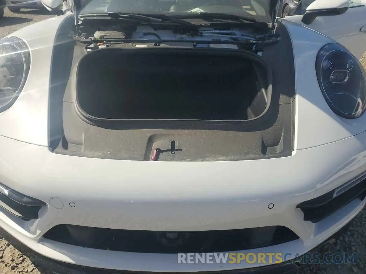 11 Photograph of a damaged car WP0BB2A91NS231111 PORSCHE 911 2022