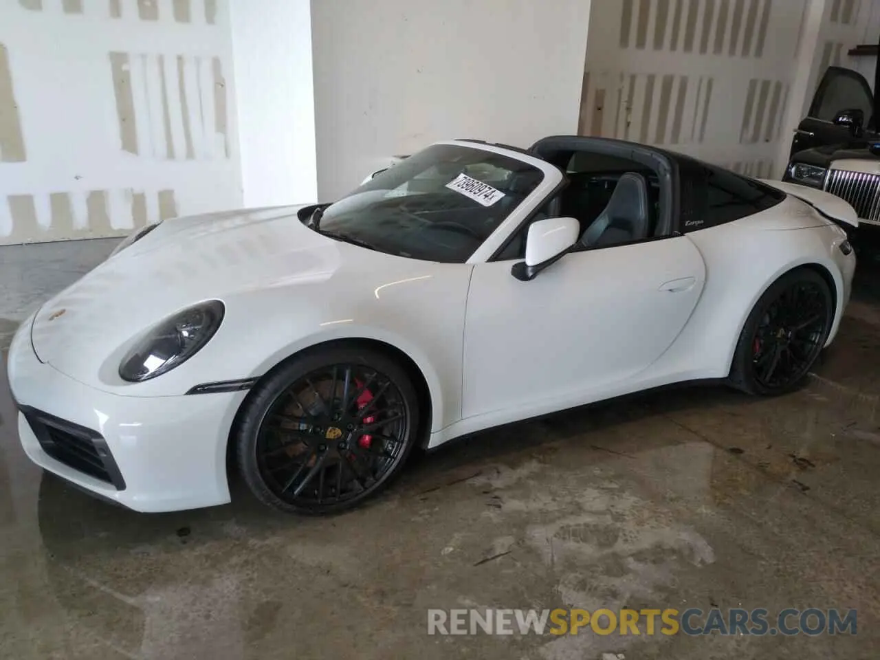 1 Photograph of a damaged car WP0BB2A91NS232212 PORSCHE 911 2022