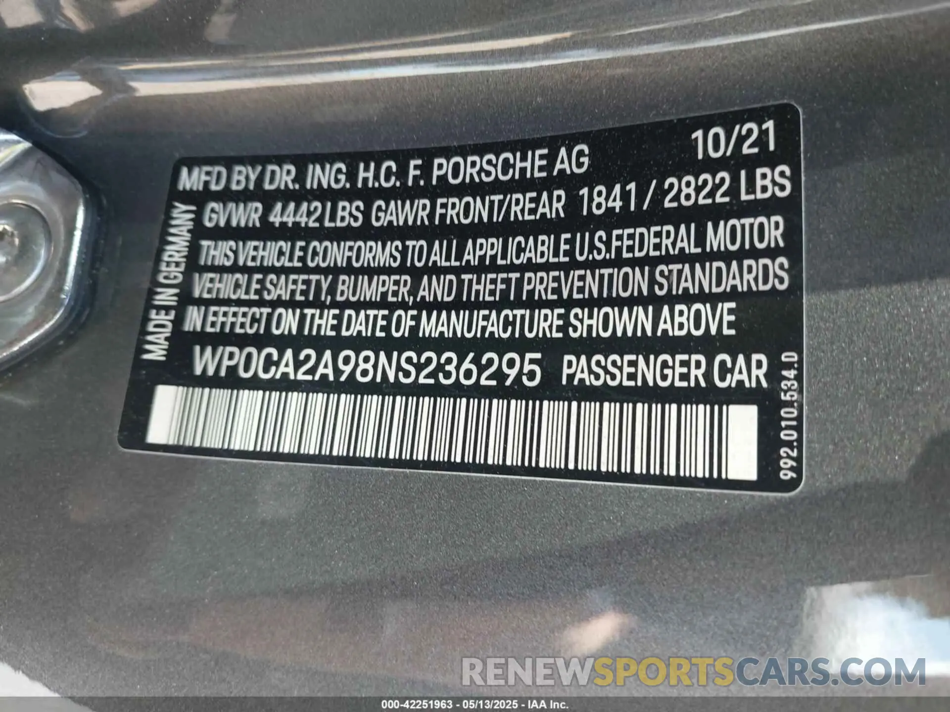 9 Photograph of a damaged car WP0CA2A98NS236295 PORSCHE 911 2022