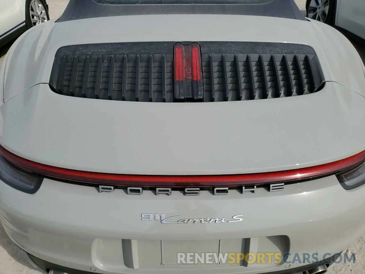 11 Photograph of a damaged car WP0CB2A9XNS245285 PORSCHE 911 2022