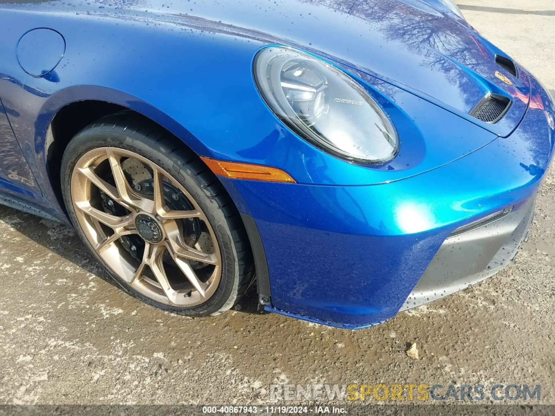 19 Photograph of a damaged car WP0AC2A98PS270144 PORSCHE 911 2023
