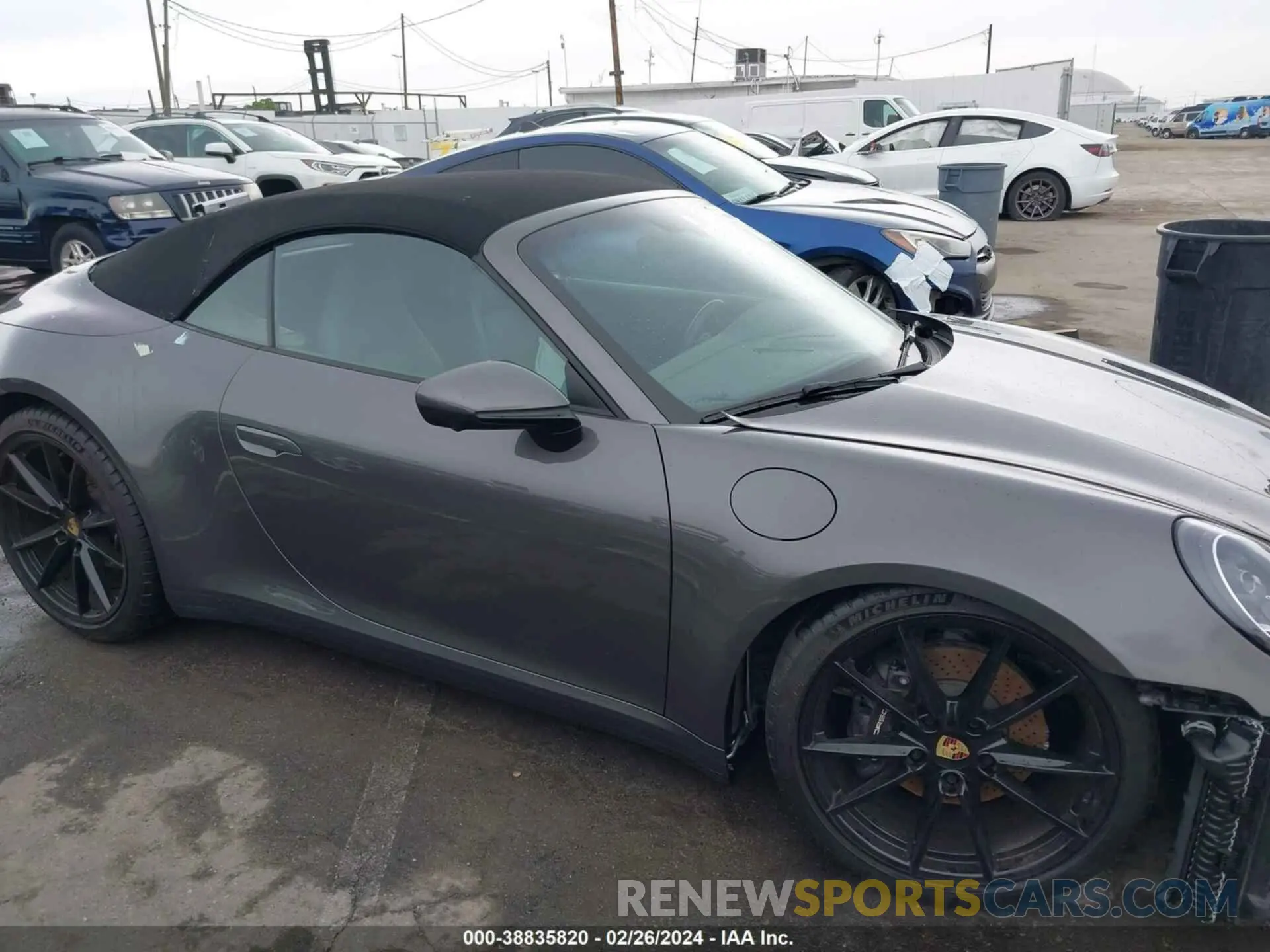 14 Photograph of a damaged car WP0CA2A98PS238292 PORSCHE 911 2023