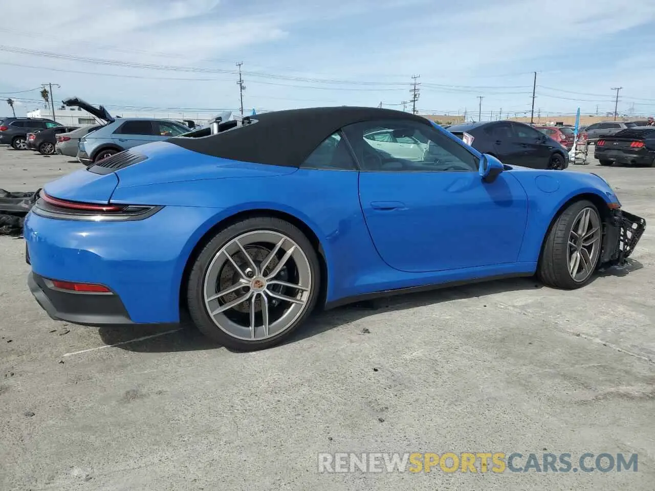 3 Photograph of a damaged car WP0CA2A98SS235921 PORSCHE 911 2025