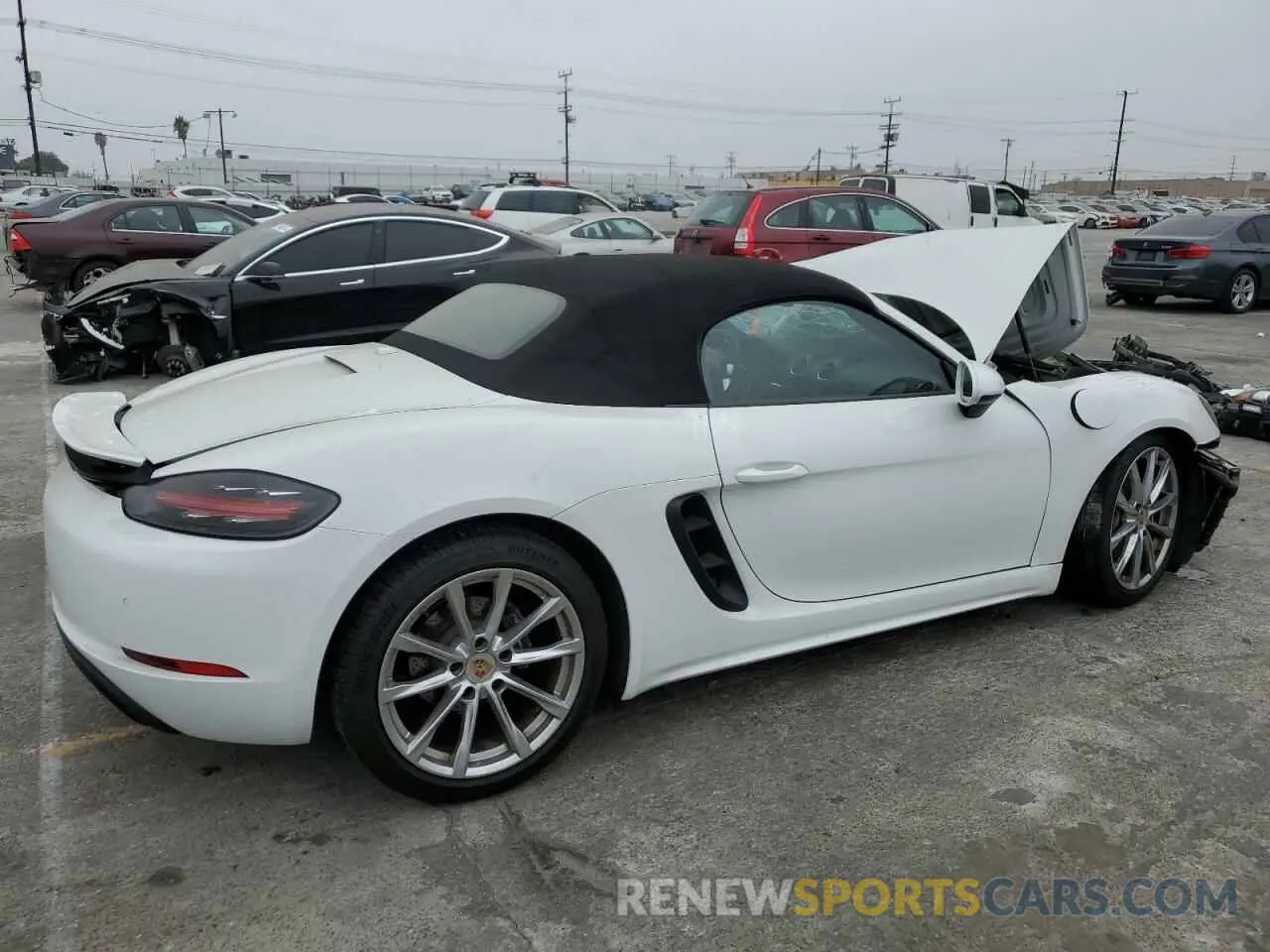3 Photograph of a damaged car WP0CA2A80KS211040 PORSCHE BOXSTER 2019