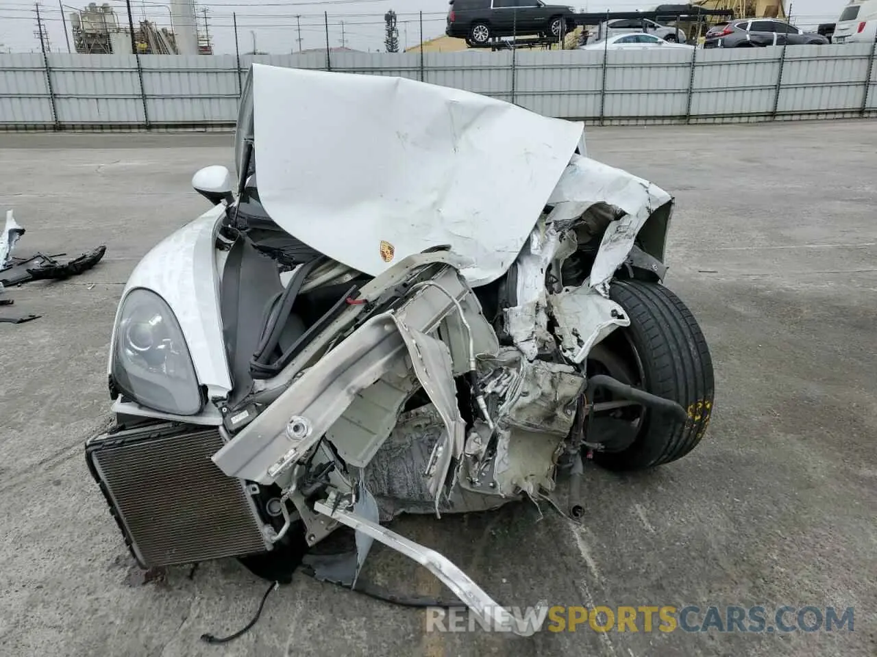 5 Photograph of a damaged car WP0CA2A80KS211040 PORSCHE BOXSTER 2019