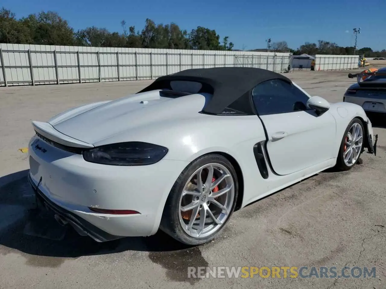3 Photograph of a damaged car WP0CC2A81LS240199 PORSCHE BOXSTER 2020