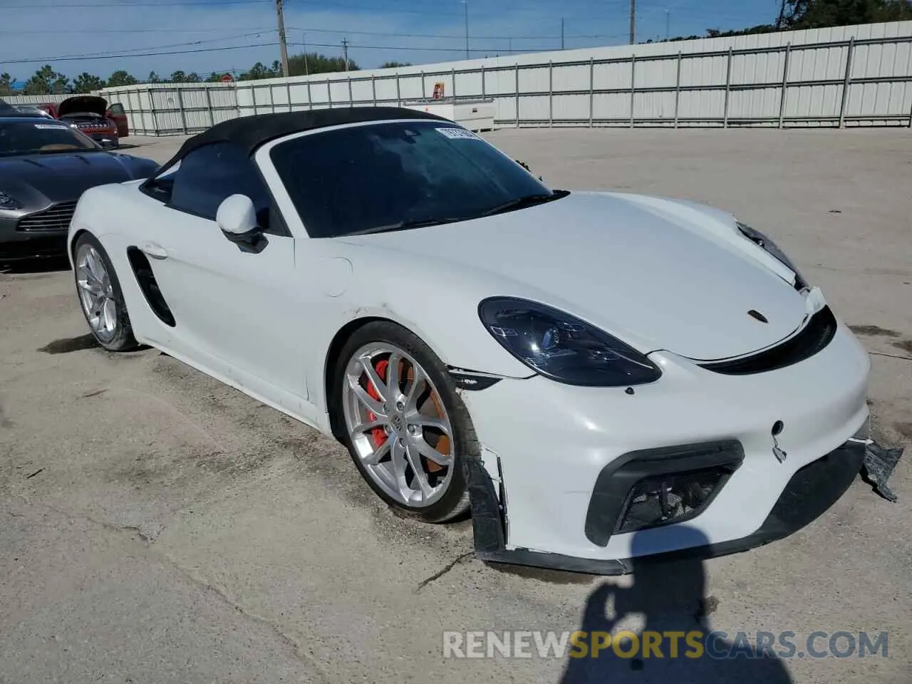 4 Photograph of a damaged car WP0CC2A81LS240199 PORSCHE BOXSTER 2020