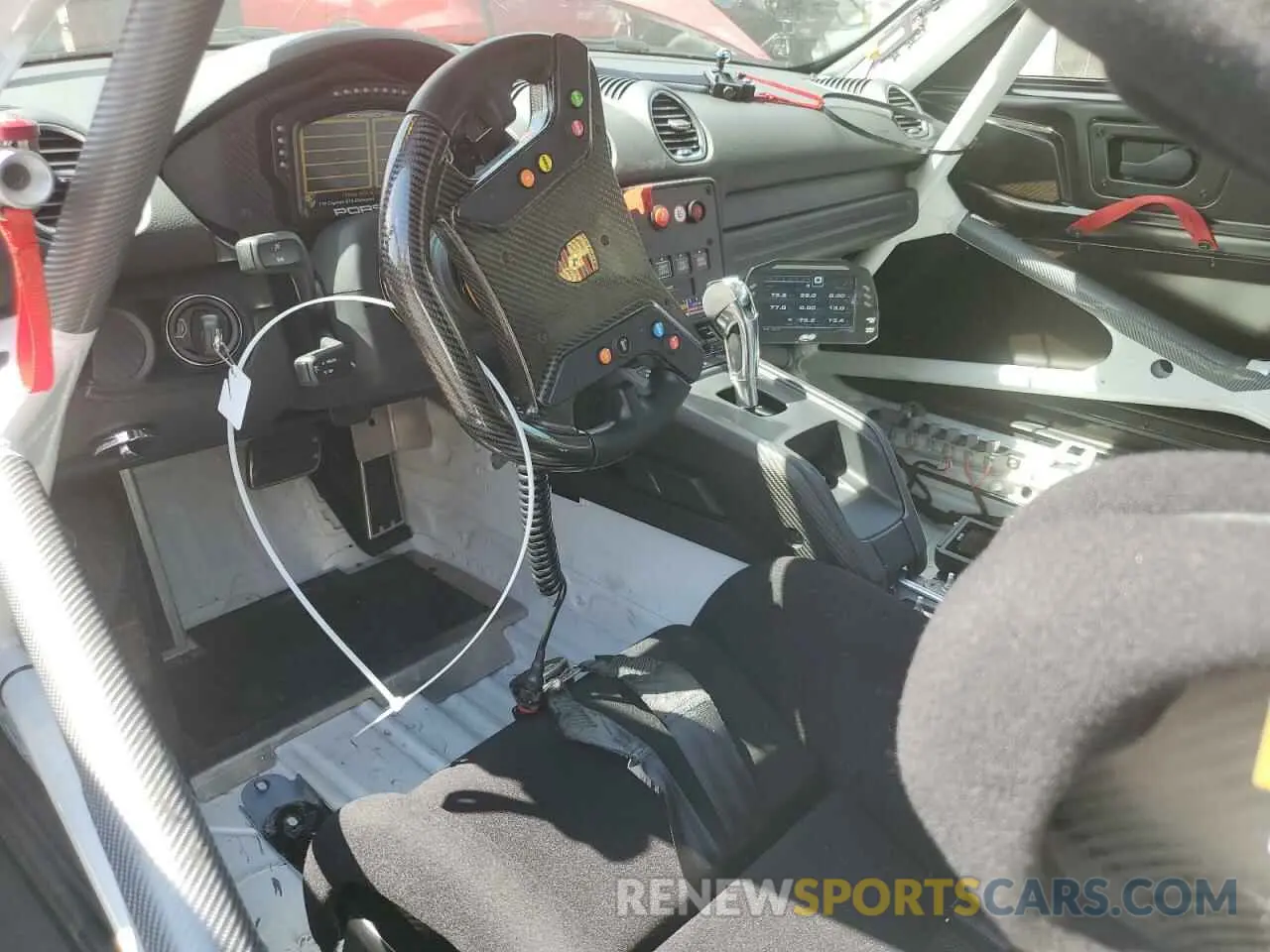 8 Photograph of a damaged car WP0ZZZ98ZLK299611 PORSCHE BOXSTER 2020