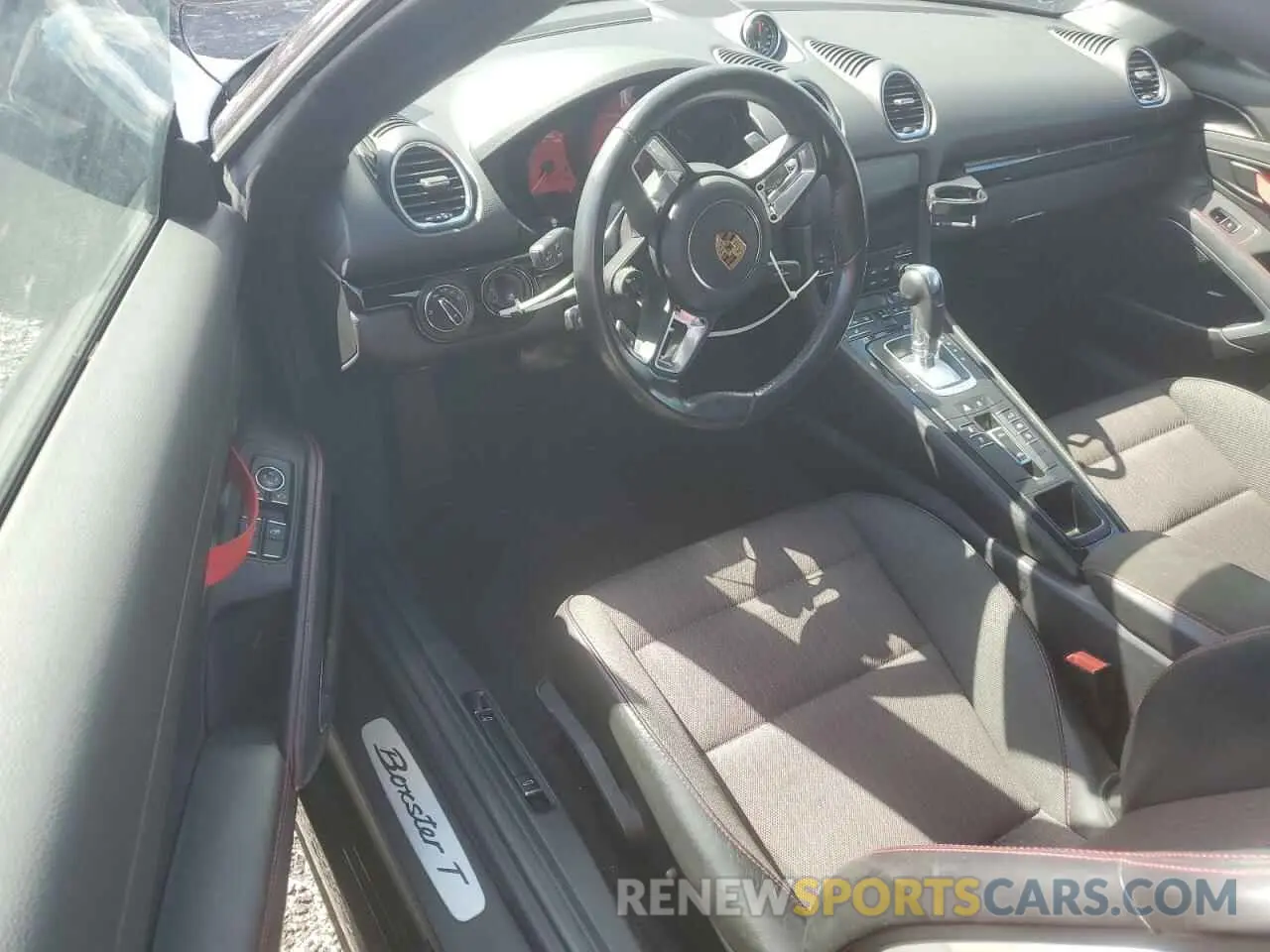 8 Photograph of a damaged car WP0CA2A80MS210649 PORSCHE BOXSTER 2021