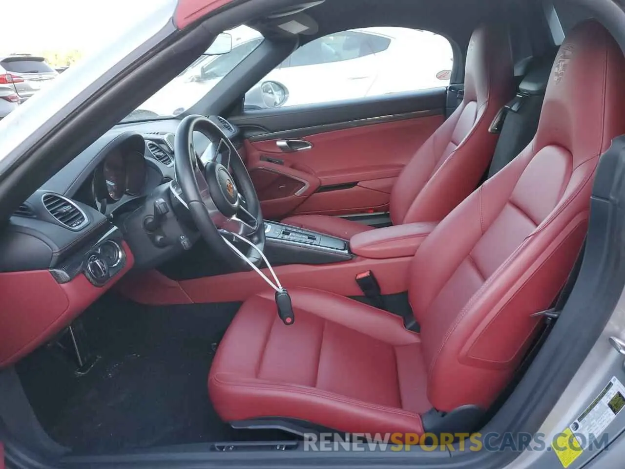 7 Photograph of a damaged car WP0CB2A83NS221112 PORSCHE BOXSTER 2022