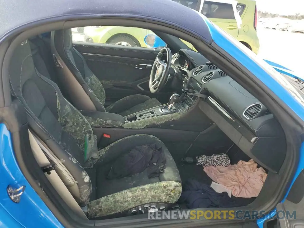 10 Photograph of a damaged car WP0CD2A8XPS216468 PORSCHE BOXSTER 2023