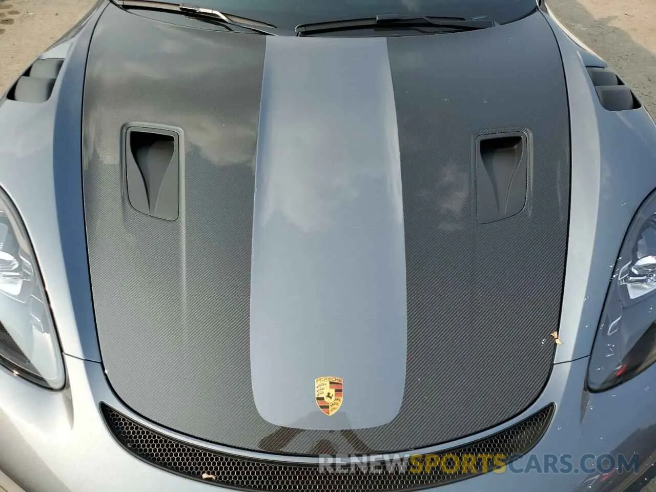 11 Photograph of a damaged car WP0CE2A8XRK240155 PORSCHE BOXSTER 2024