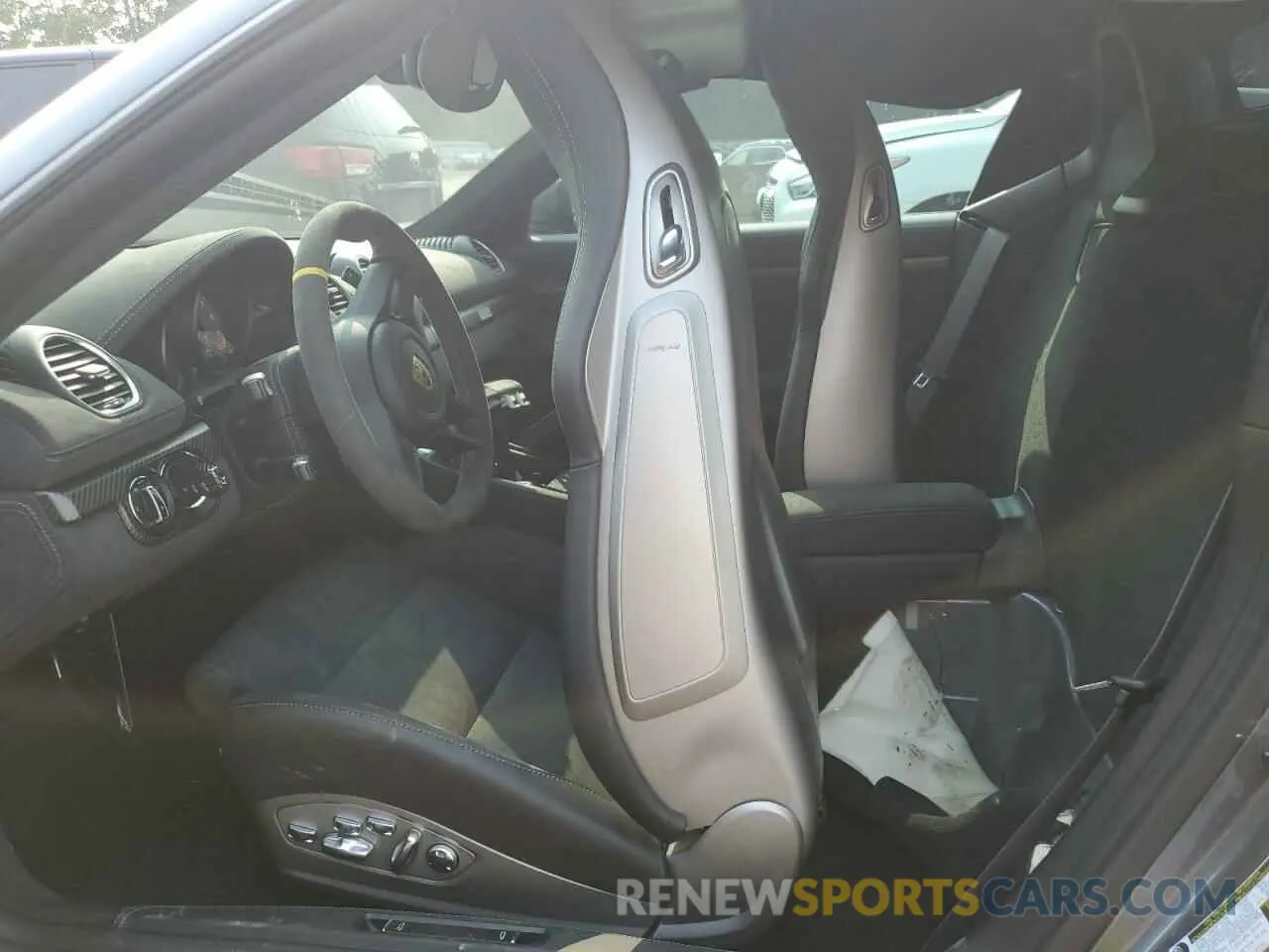 7 Photograph of a damaged car WP0CE2A8XRK240155 PORSCHE BOXSTER 2024