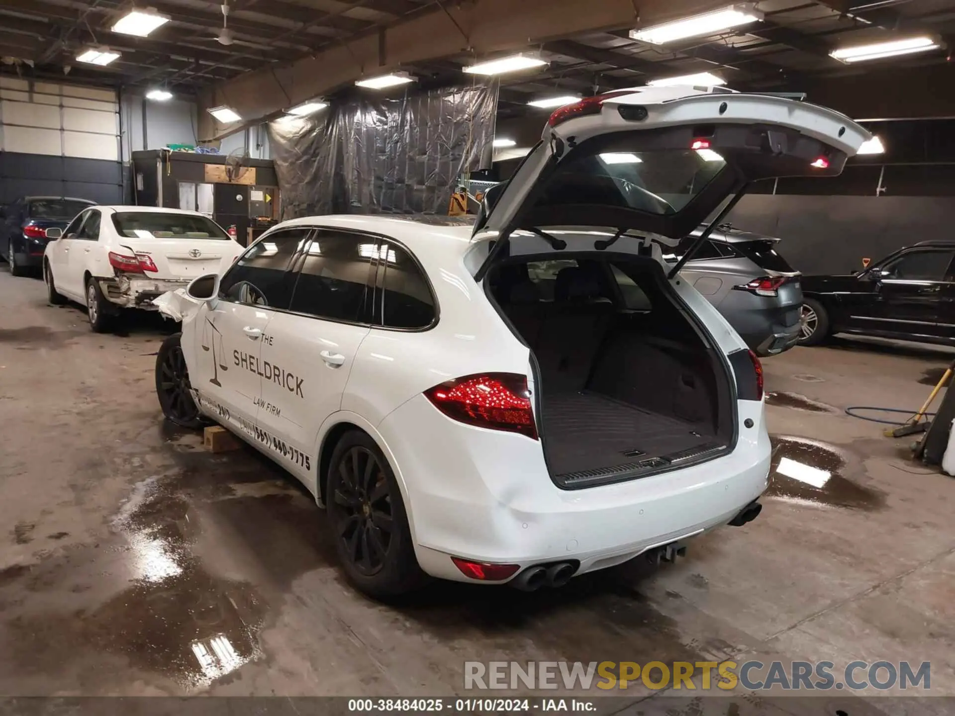 3 Photograph of a damaged car WP1AC2A25CLA83031 PORSCHE CAYENNE 2012