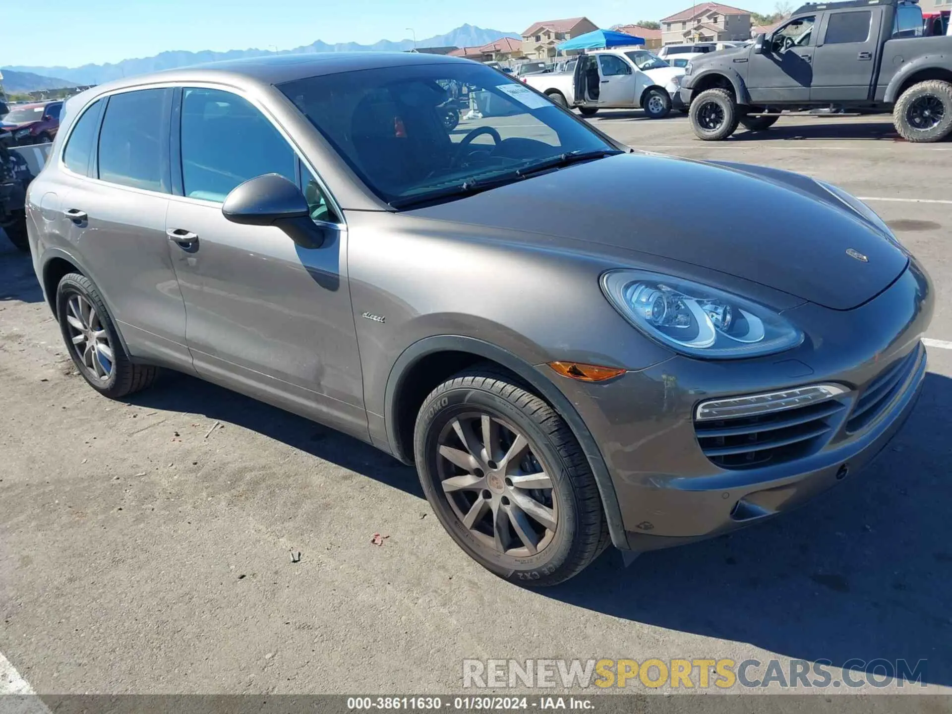 1 Photograph of a damaged car WP1AF2A26ELA38979 PORSCHE CAYENNE 2014