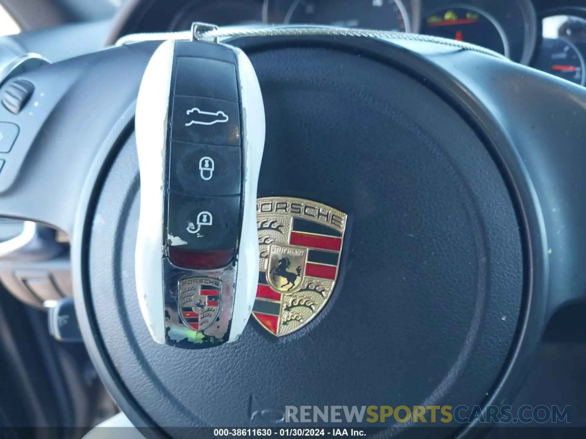 11 Photograph of a damaged car WP1AF2A26ELA38979 PORSCHE CAYENNE 2014