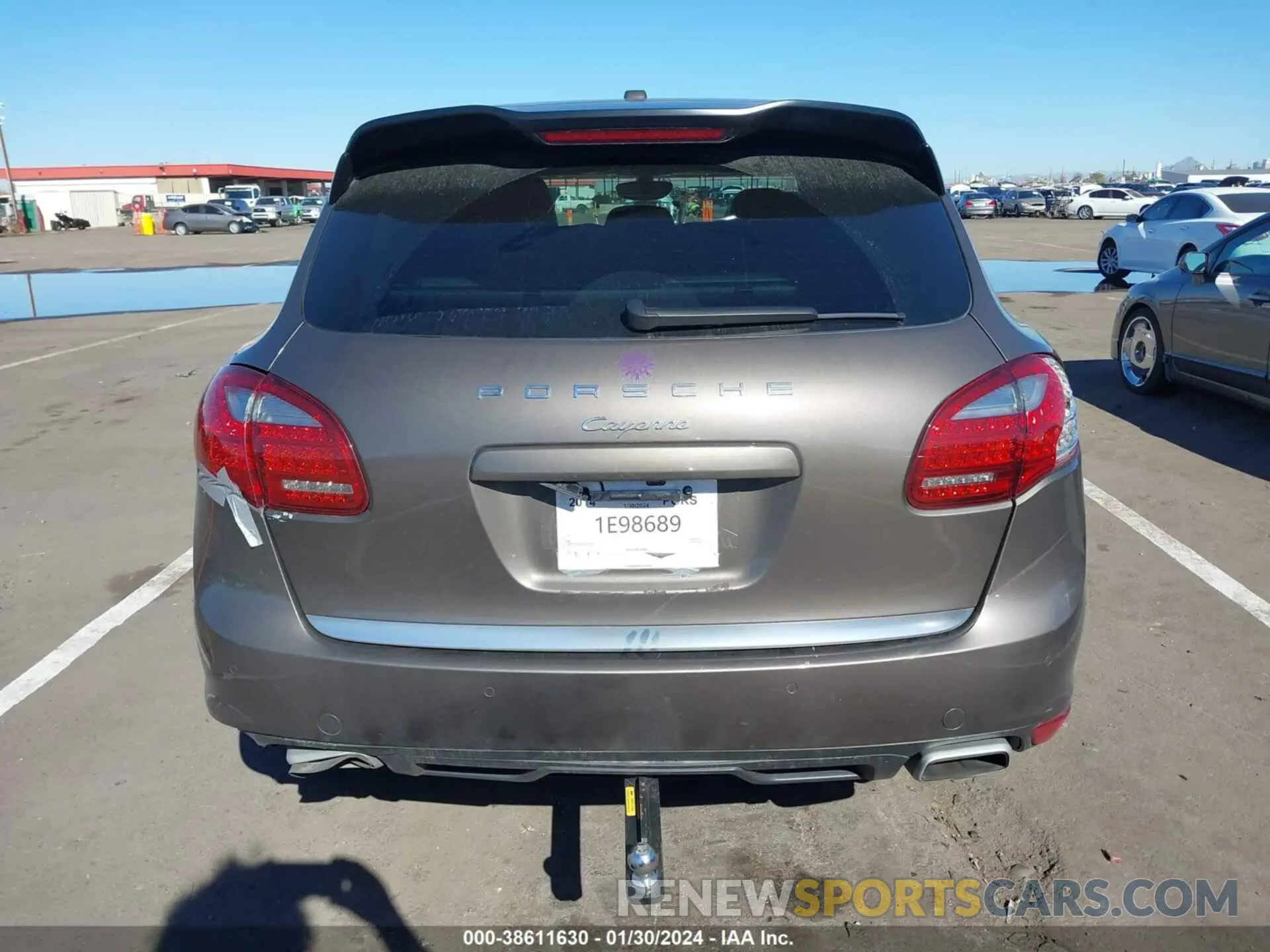 16 Photograph of a damaged car WP1AF2A26ELA38979 PORSCHE CAYENNE 2014