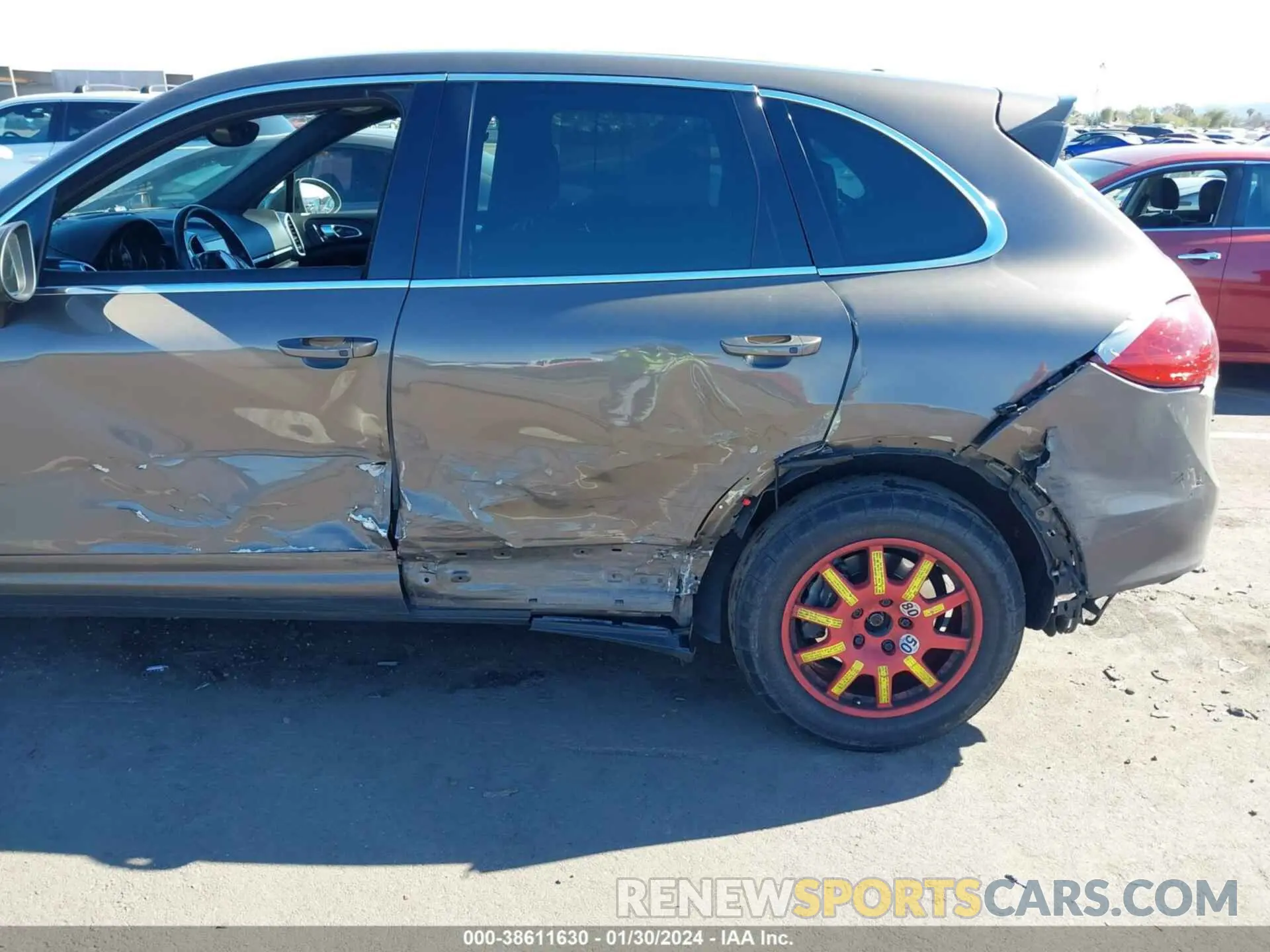 6 Photograph of a damaged car WP1AF2A26ELA38979 PORSCHE CAYENNE 2014