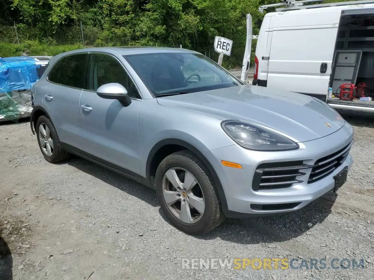 4 Photograph of a damaged car WP1AA2AY2KDA06944 PORSCHE CAYENNE 2019