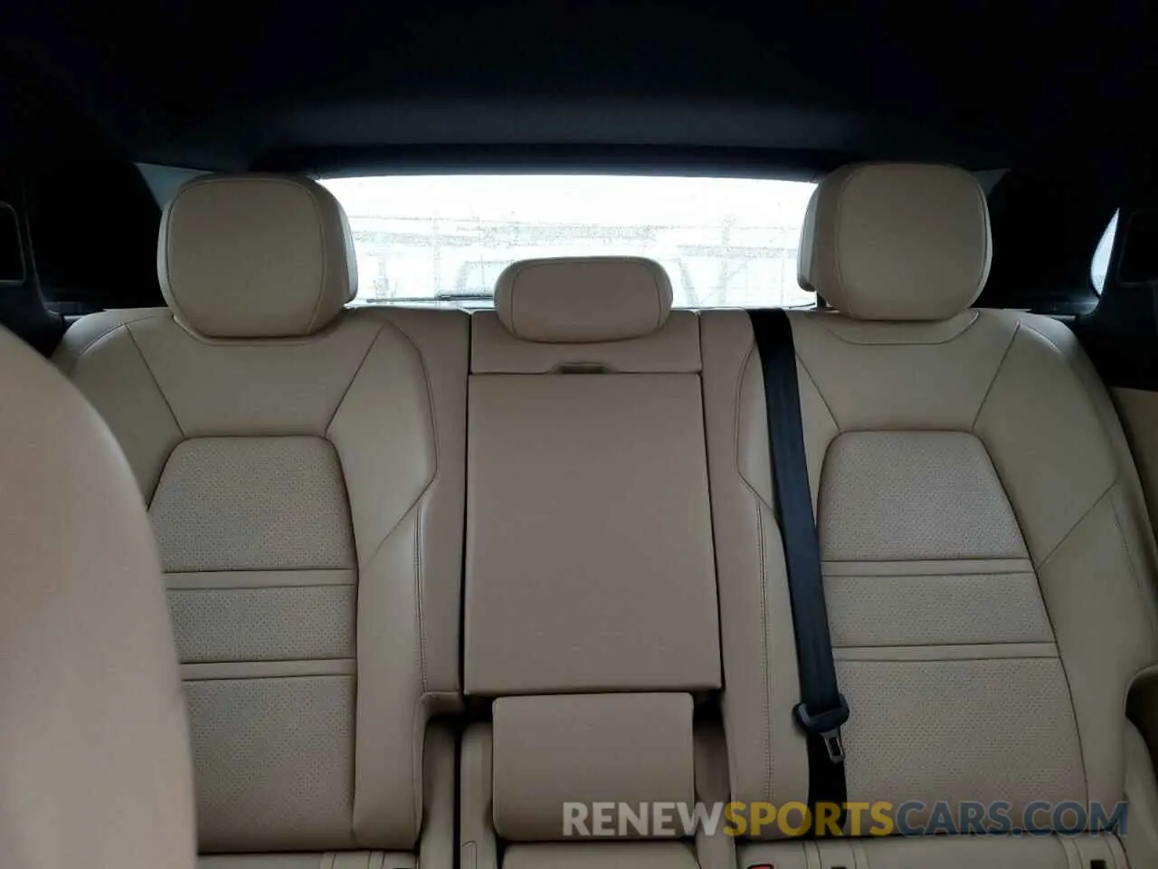 10 Photograph of a damaged car WP1AA2AY2KDA10542 PORSCHE CAYENNE 2019