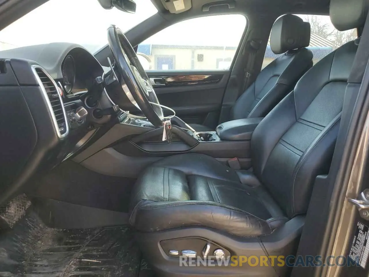 7 Photograph of a damaged car WP1AA2AY2KDA18155 PORSCHE CAYENNE 2019