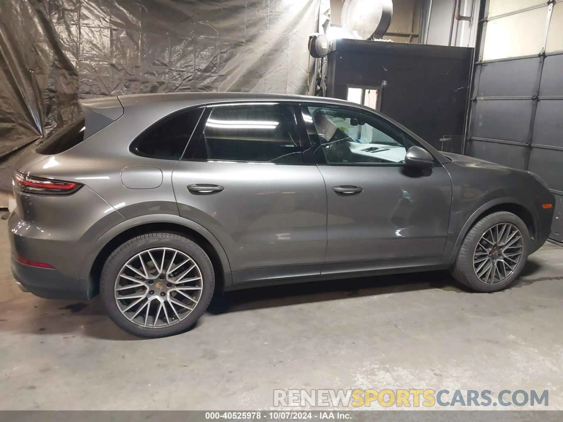 13 Photograph of a damaged car WP1AA2AY3KDA07519 PORSCHE CAYENNE 2019