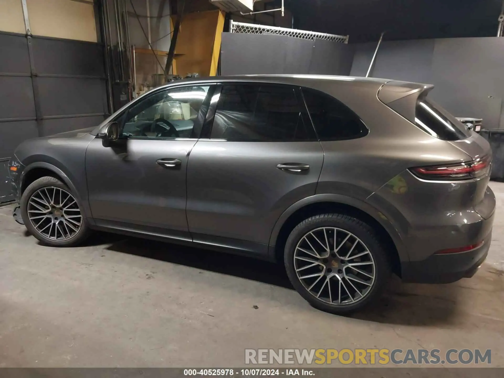 14 Photograph of a damaged car WP1AA2AY3KDA07519 PORSCHE CAYENNE 2019