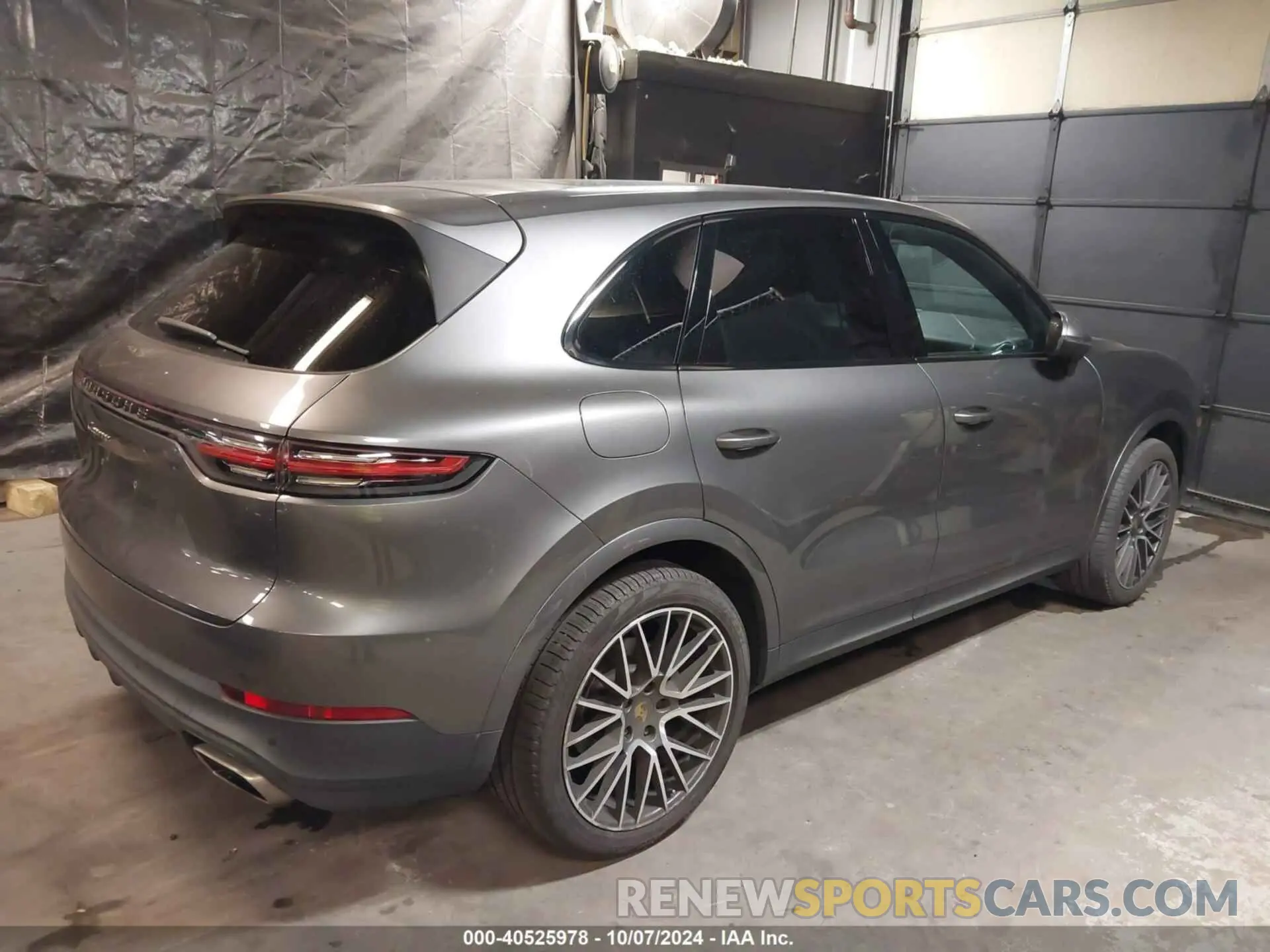 4 Photograph of a damaged car WP1AA2AY3KDA07519 PORSCHE CAYENNE 2019