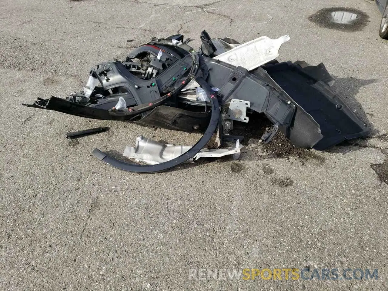 13 Photograph of a damaged car WP1AA2AY3KDA18083 PORSCHE CAYENNE 2019