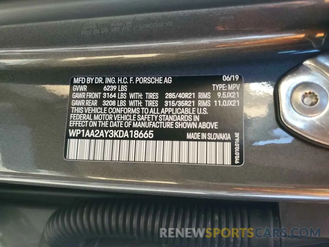 14 Photograph of a damaged car WP1AA2AY3KDA18665 PORSCHE CAYENNE 2019