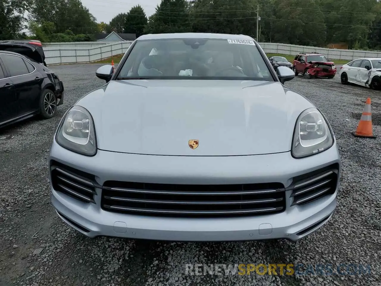 5 Photograph of a damaged car WP1AA2AY4KDA05469 PORSCHE CAYENNE 2019