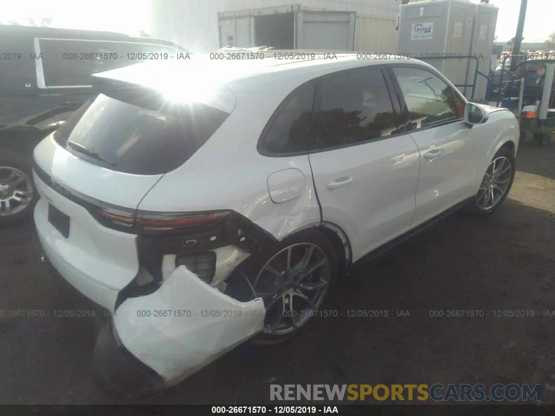 4 Photograph of a damaged car WP1AA2AY5KDA12866 PORSCHE CAYENNE 2019