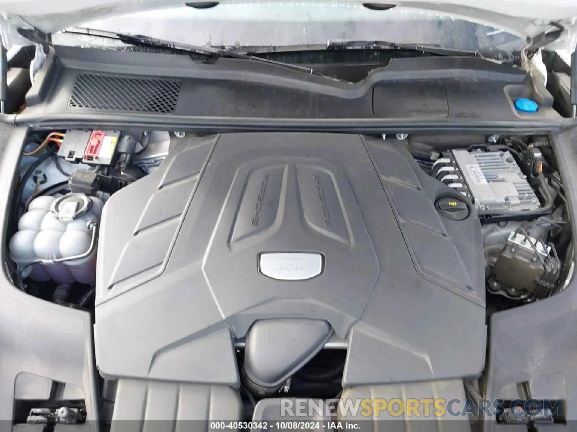 10 Photograph of a damaged car WP1AA2AY5KDA14133 PORSCHE CAYENNE 2019