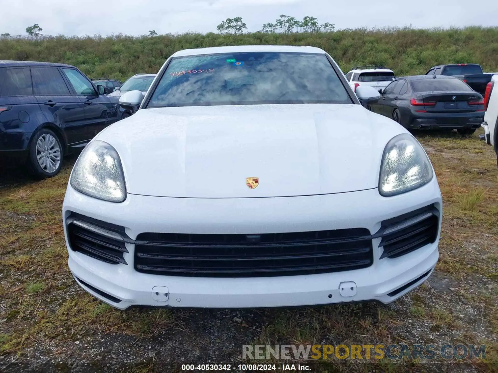 12 Photograph of a damaged car WP1AA2AY5KDA14133 PORSCHE CAYENNE 2019