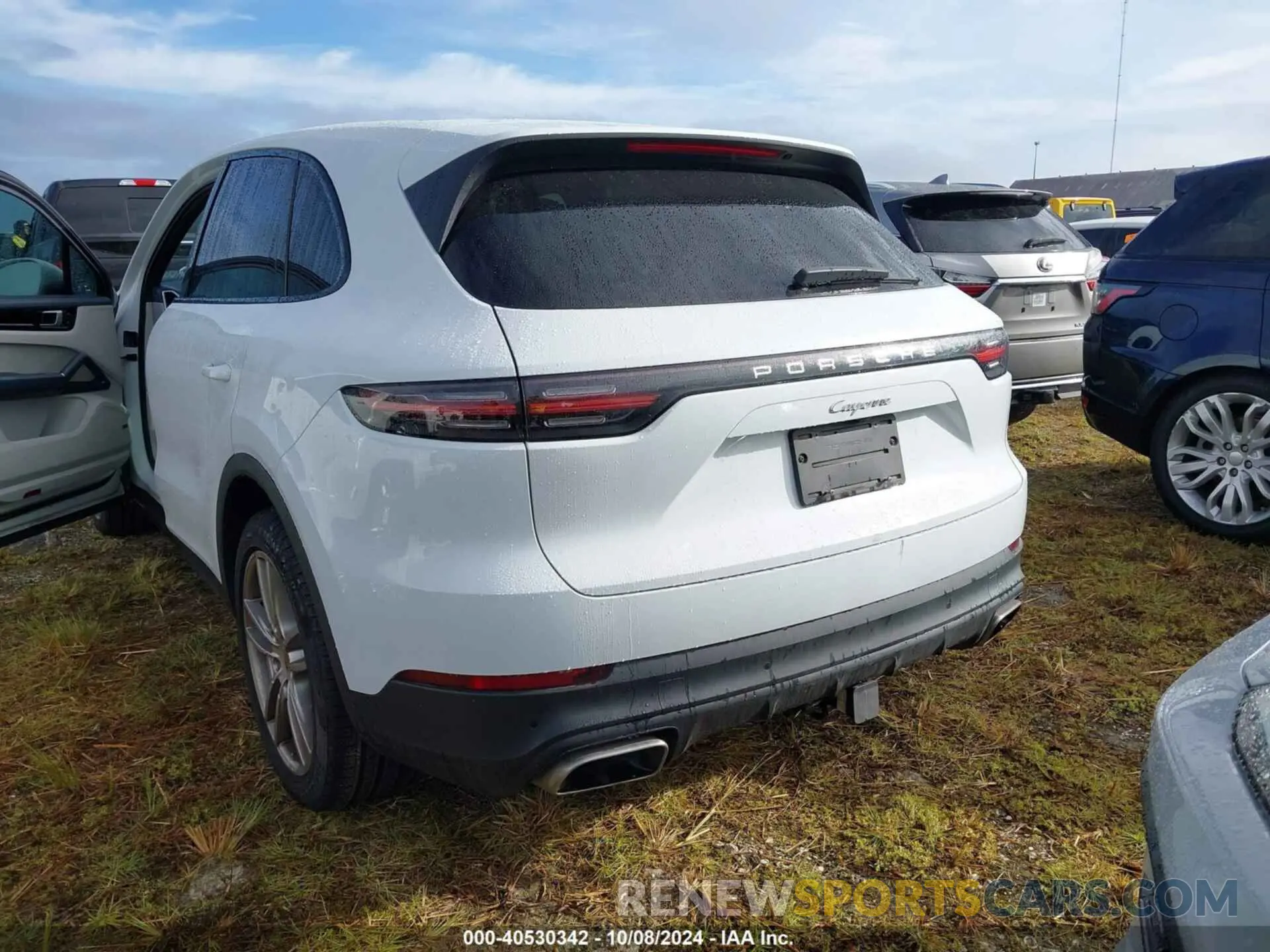 6 Photograph of a damaged car WP1AA2AY5KDA14133 PORSCHE CAYENNE 2019